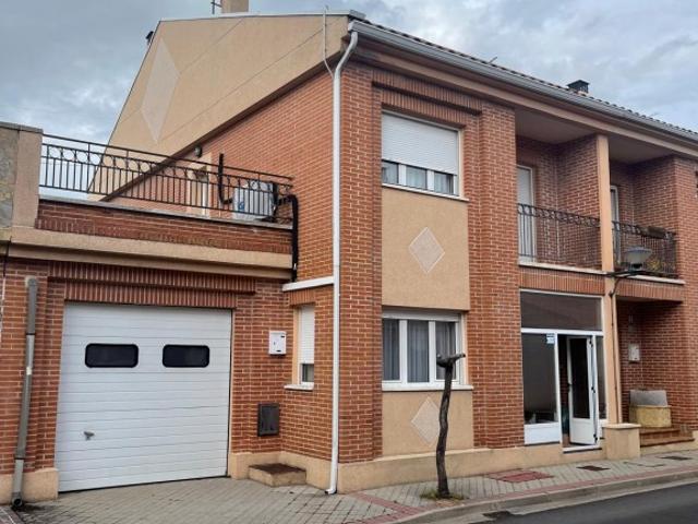 Adosada en Venta en Cabezon De Pisuerga Valladolid