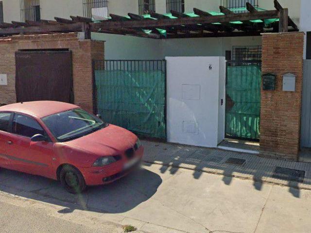 Adosada en venta en Cantillana, Vistahermosa La Feria