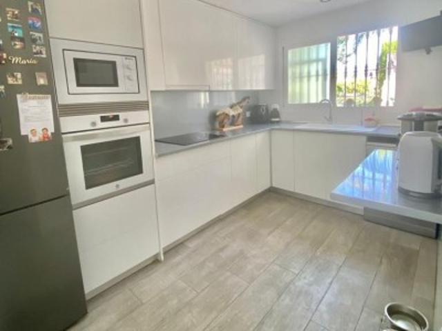 Adosada en venta en Castellón de la Plana, Grao de Castellon Serradal