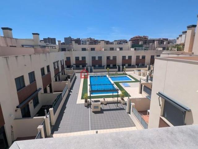 Adosada en venta en Castellón de la Plana, Pau Lledó