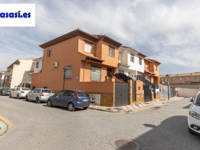 Adosada en venta en Churriana de la Vega, Churiana de la vega