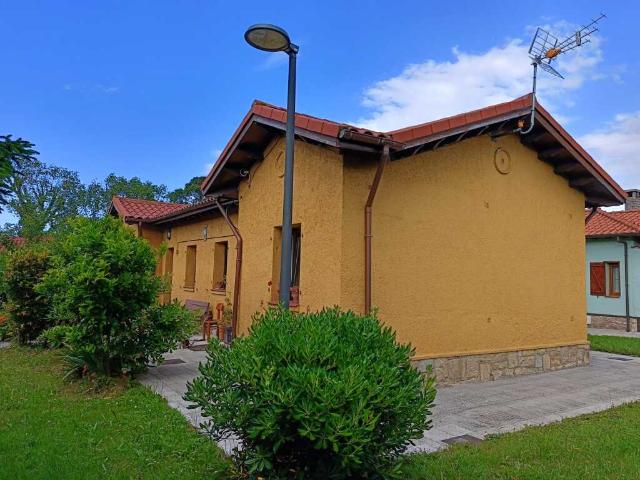 Adosada en Venta en Corvera de asturias Asturias