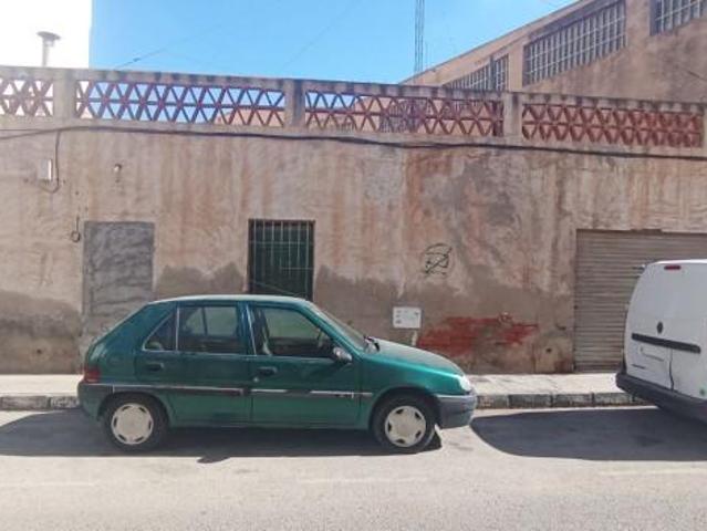 Adosada en venta en Crevillent, Crevillent