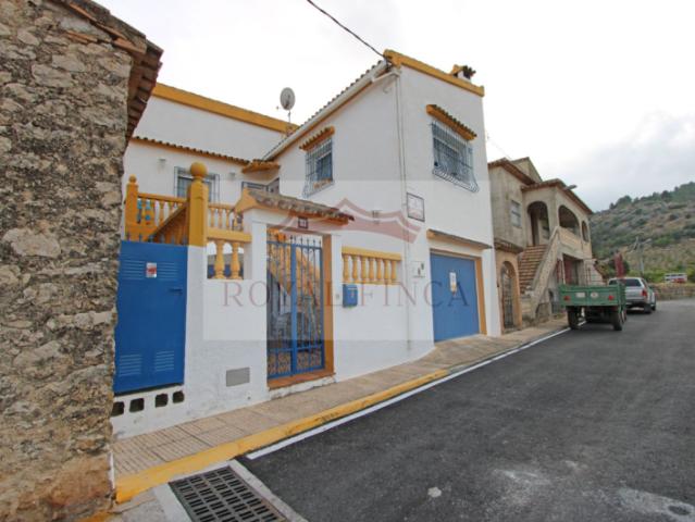 Adosada en venta en Denia, Rafol de Almunia