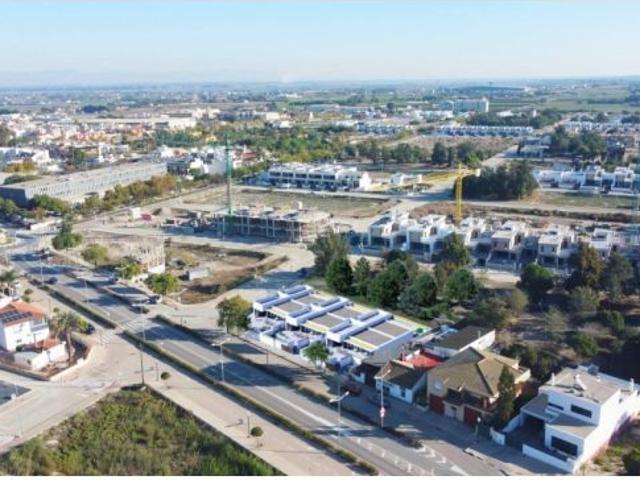 Adosada en Venta en Dolores Alicante