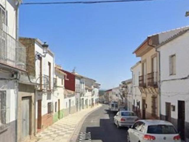 Adosada en venta en El Saucejo, Andalucia
