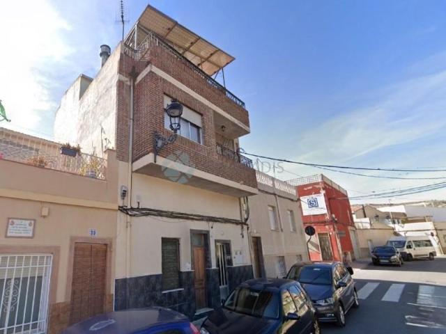Adosada en venta en Elda, Elda