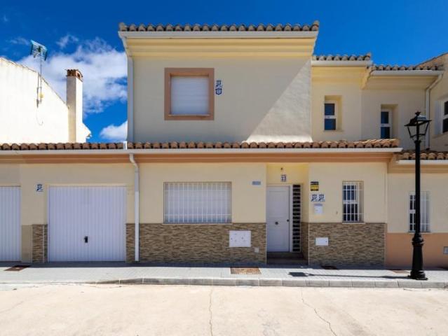 Adosada en venta en Gobernador, Torre cardela