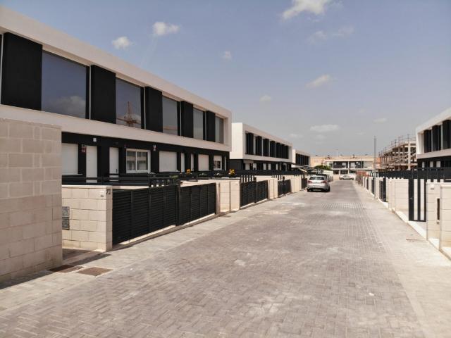 Adosada en Venta en Gran Alacant Alicante