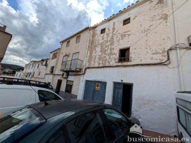 Adosada en venta en Huelma, Calle Rio Garganton, 23560