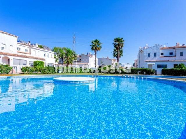 Adosada en venta en La Nucia