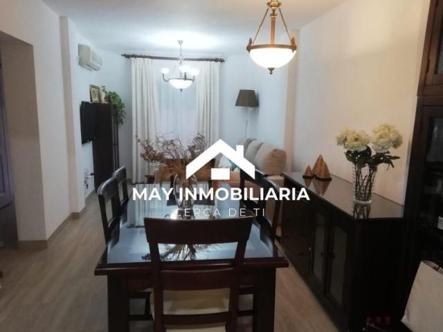 Adosada en venta en La Puebla del Río, Andalucia