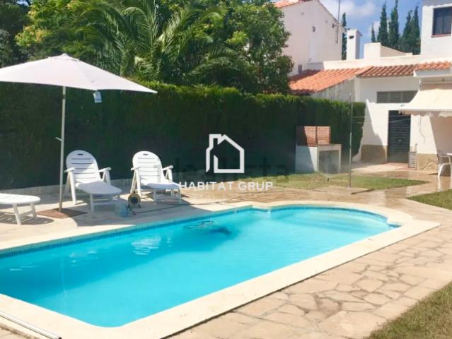 Adosada en venta en L'Ametlla de Mar