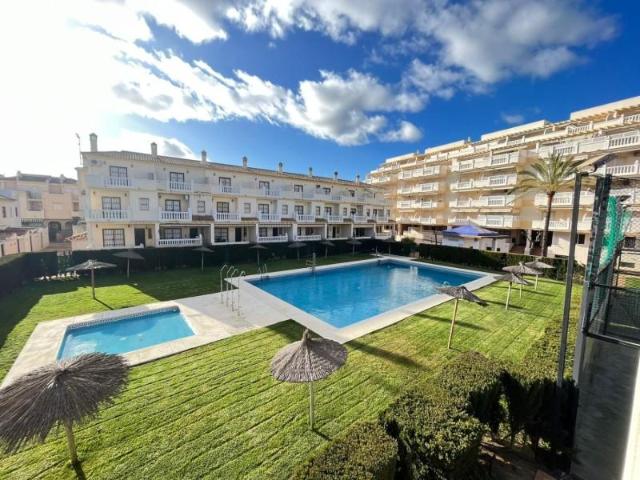 Adosada en venta en Lepe, La Antilla