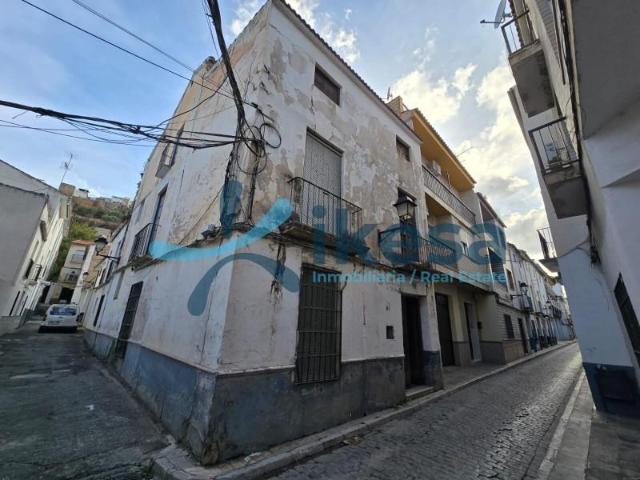 Adosada en venta en Loja, Andalucia