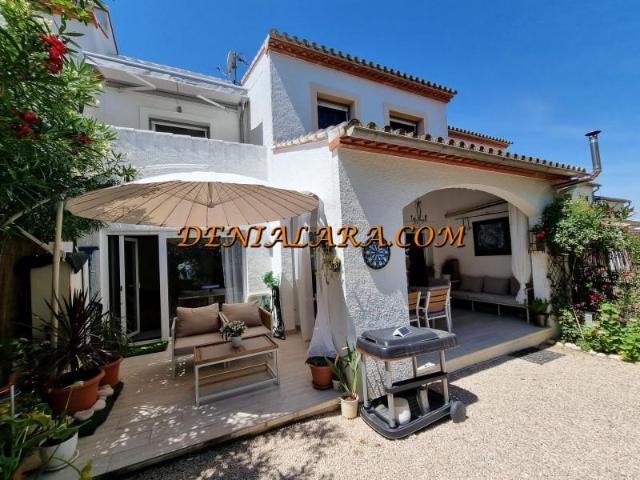 Adosada en venta en Pedreguer