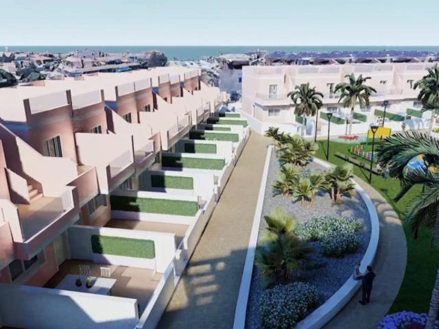 Adosada en venta en Pilar de la Horadada, La Torre de la Horadada