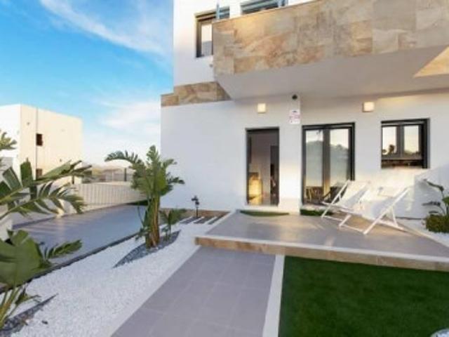 Adosada en venta en Polop, Polop
