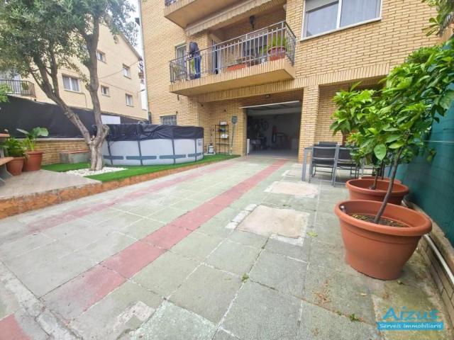 Adosada en venta en Ripollet, RIPOLLET