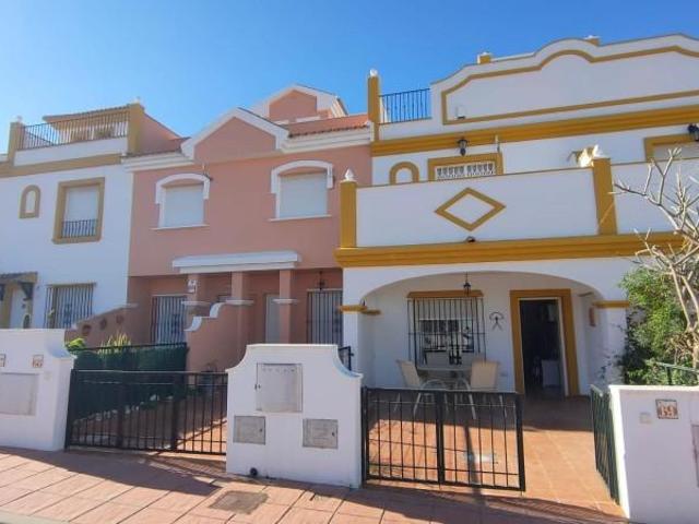 Adosada en venta en San Juan de los Terreros, Calas del pinar