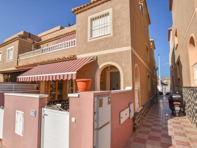 Adosada en venta en Santa Pola, Monte y Mar Bajo