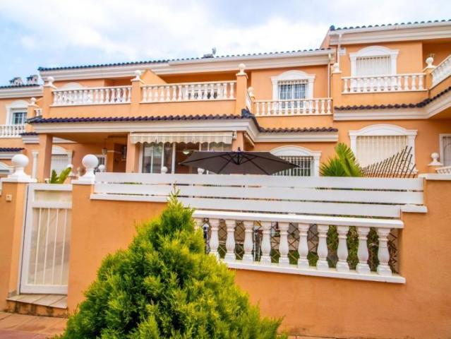 Adosada en venta en Santa Pola, Mediterráneo