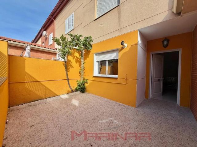 Adosada en venta en Seseña, Seseña Nuevo