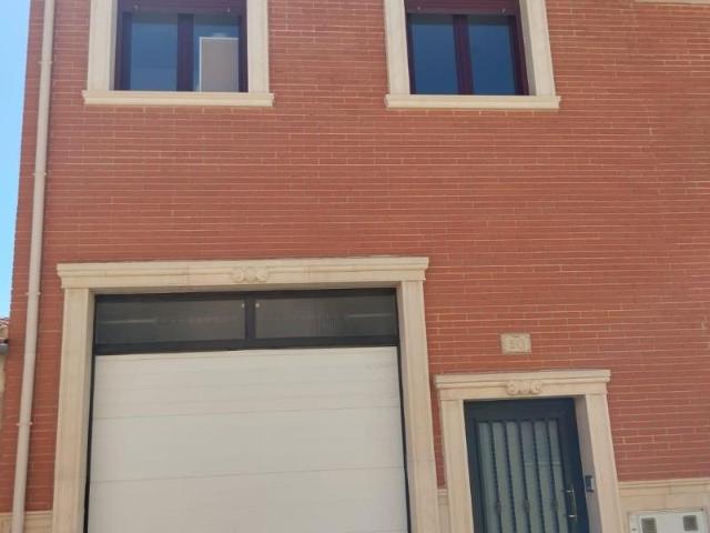 Adosada en venta en Tibi, Tibi