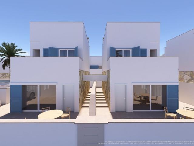 Adosada en Venta en Torre De La Horadada Alicante