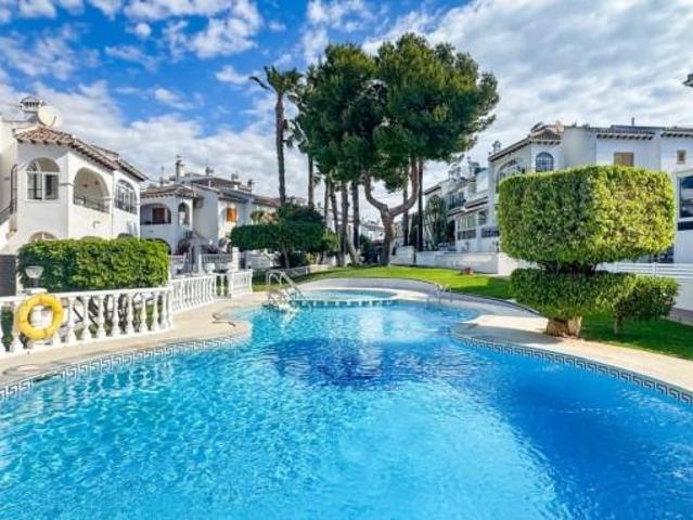 Adosada en venta en Torrevieja, Aguas Nuevas