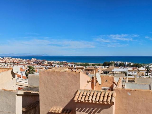 Adosada en venta en Torrevieja, Torreblanca
