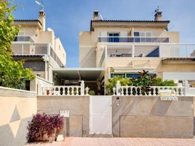 Adosada en venta en Torrevieja, Torreblanca
