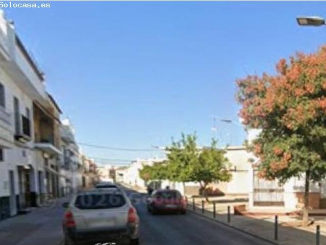 ADOSADO OCUPADO A LA VENTA EN UTRERA