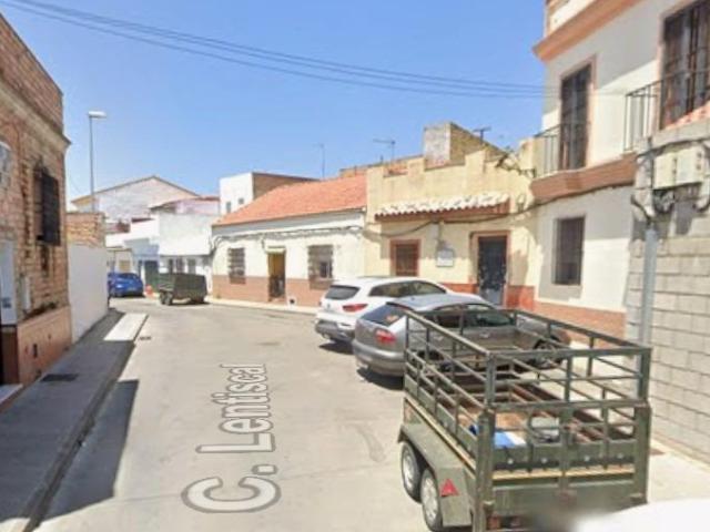 Adosado ocupado a la venta en Burguillos