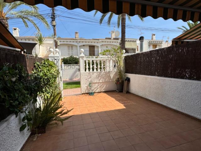 ADOSADO EN GRAN ALACANT