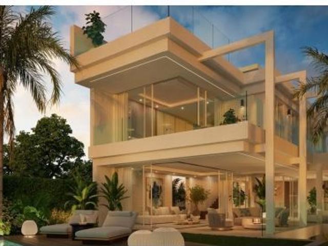 Adosado en Venta en Marbella, Málaga