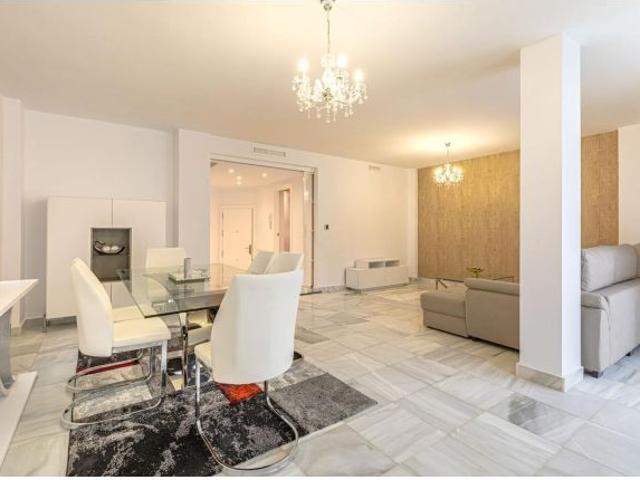 Adosado en Venta en Marbella, Málaga
