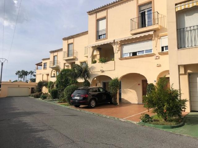 Adosado en venta en Marbella