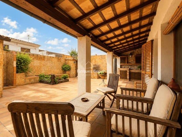 Adosado en venta en Mont ras, Girona Costa Brava