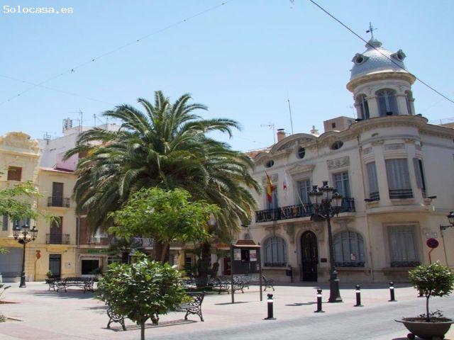 Adosado en Venta en Novelda, Alicante