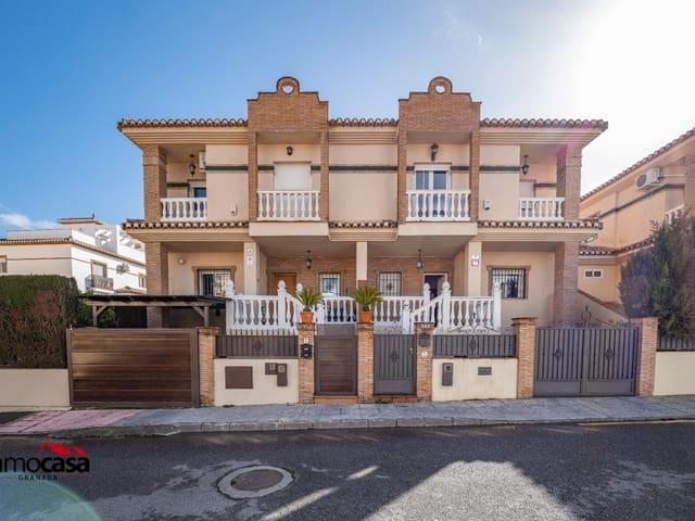 Adosado en venta en Ogíjares, Granada