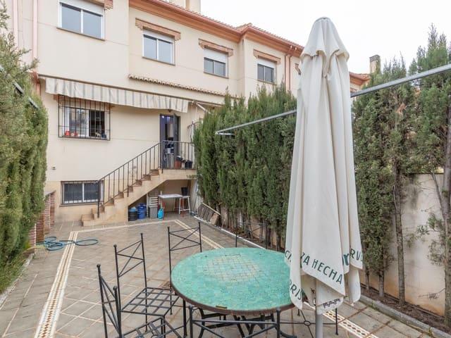 Adosado en venta en Ogíjares, Granada