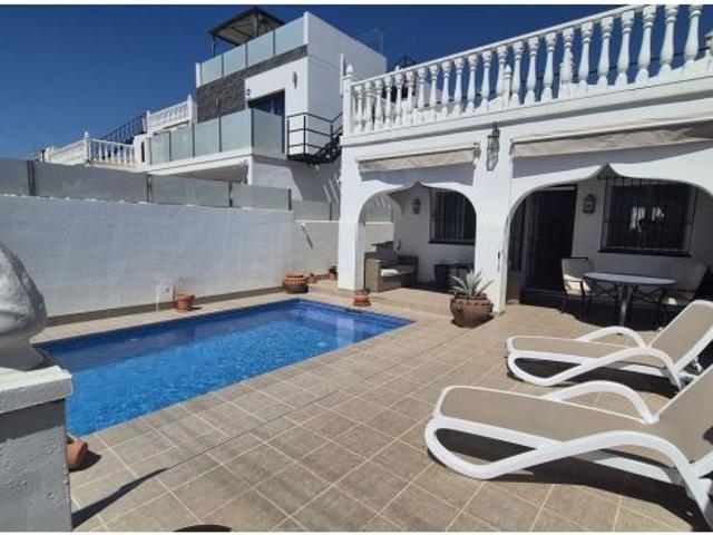 Adosado en Venta en Orihuela Costa, Alicante