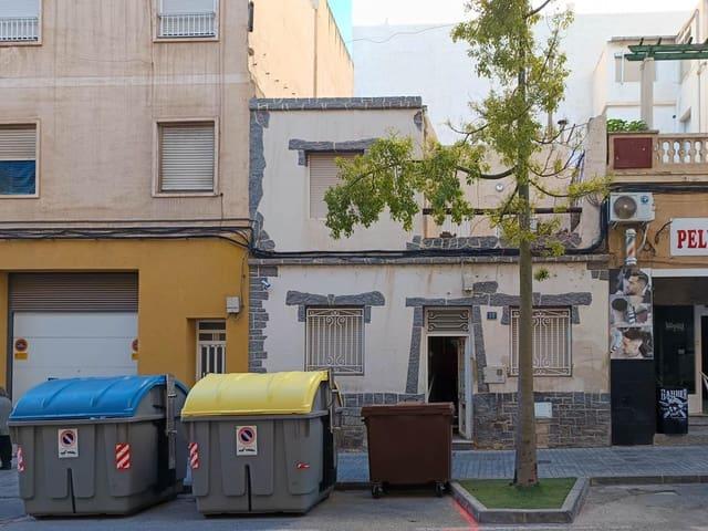 Adosado en venta en Crevillente / Crevillent, Alicante