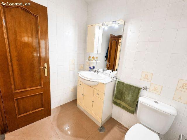 Adosado en Venta en Dos Hermanas, Sevilla