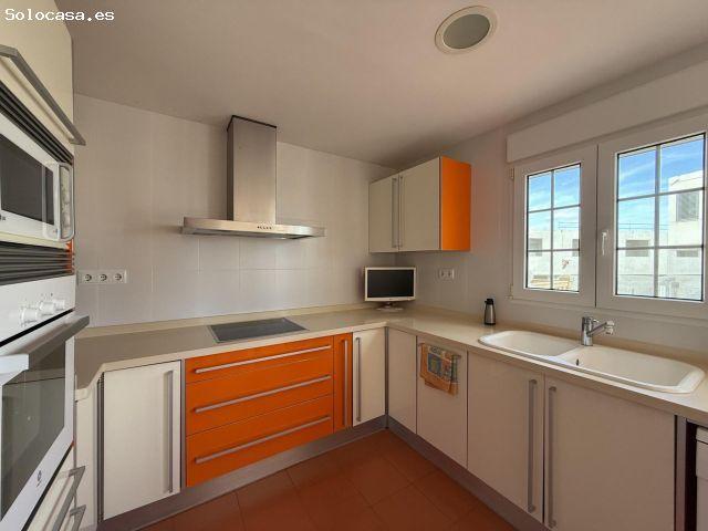 Adosado en Venta en El Puig de Santa Maria, Valencia