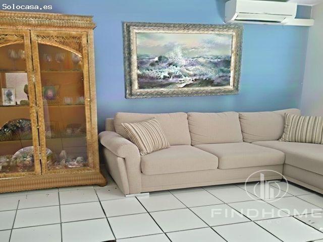 Adosado en Venta en Empuriabrava, Girona