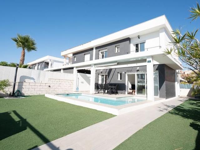 Adosado en venta en Gran Alacant, Alicante Costa Blanca