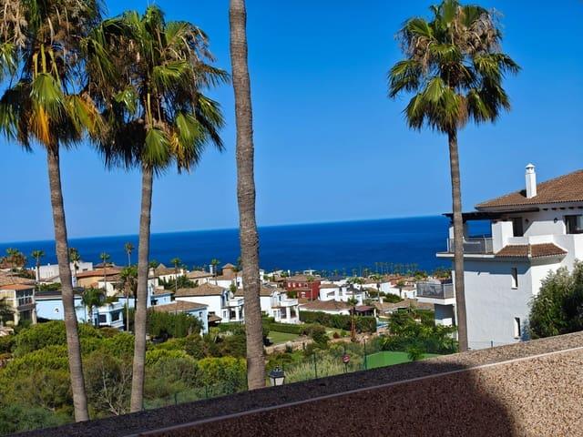 Adosado en venta en La Línea de la Concepción, Cádiz Costa de la Luz