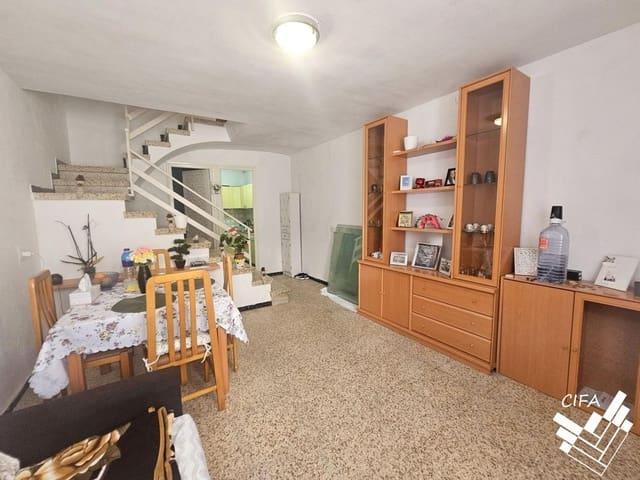 Adosado en venta en La Sénia, Tarragona